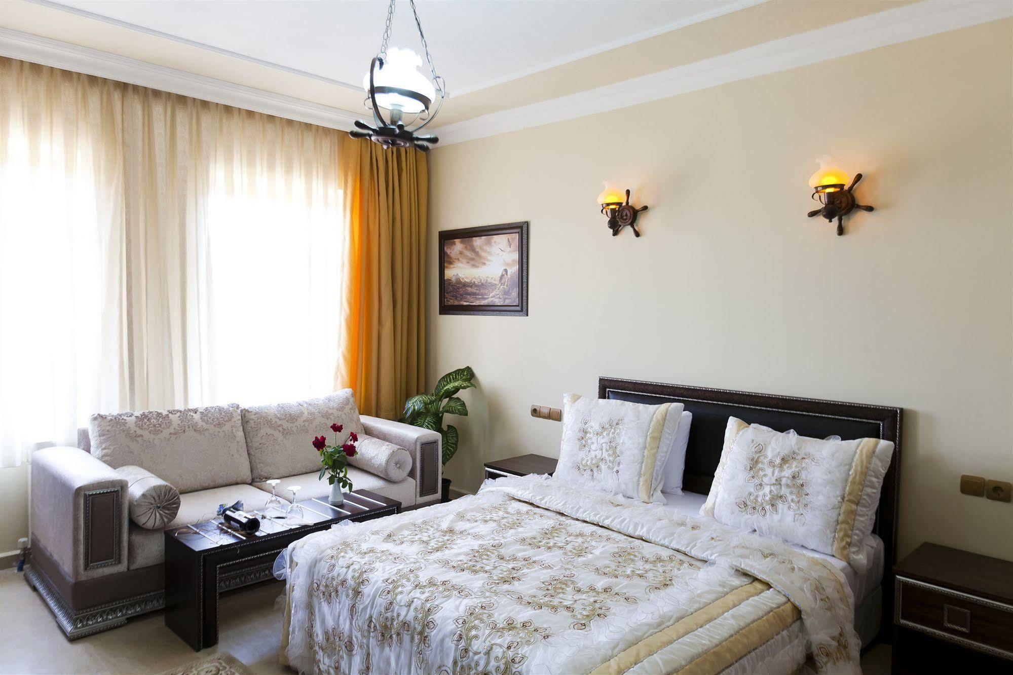 Turabdin Hotel Midyat エクステリア 写真